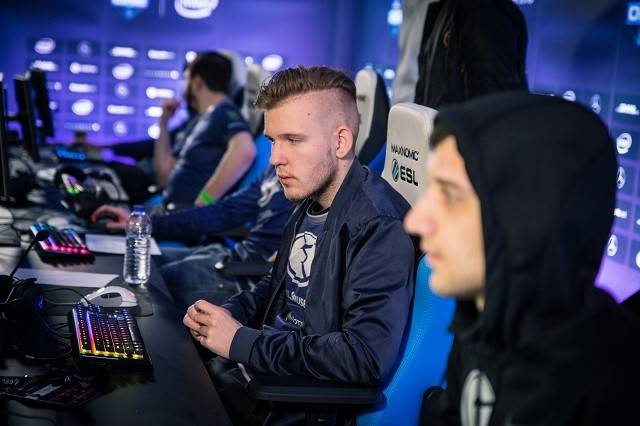 2025KPL夏季转会期俱乐部挂牌选手名单公示