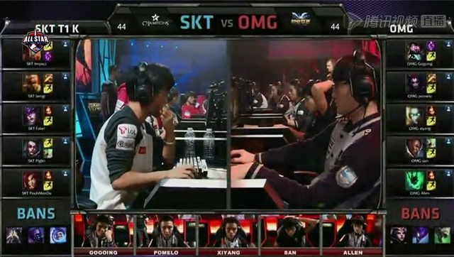 S联赛冠军被击败了？上单选手 Siwoo 展现了他的技能，作为 Dplus KIA 屠杀了整个战场，轻松击败了 T1 ！