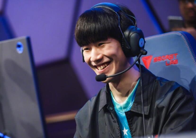 姿态永恩独木难支 小伞泽丽终极电光四杀收尾 Cat队1-0姿态队