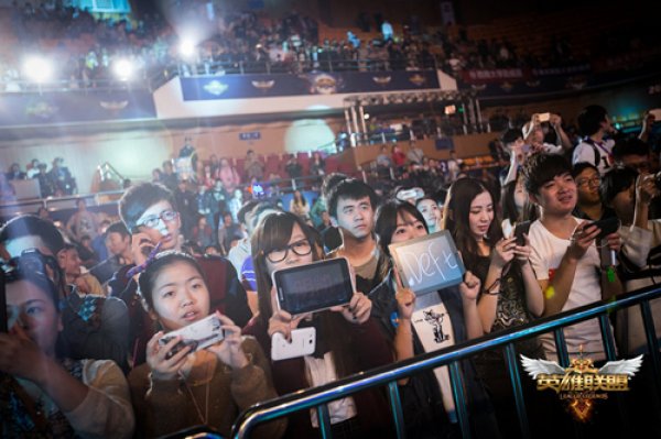 KT Rolster 击败 CTBC Flying Oyster 以进入 2025 年全球总决赛半决赛