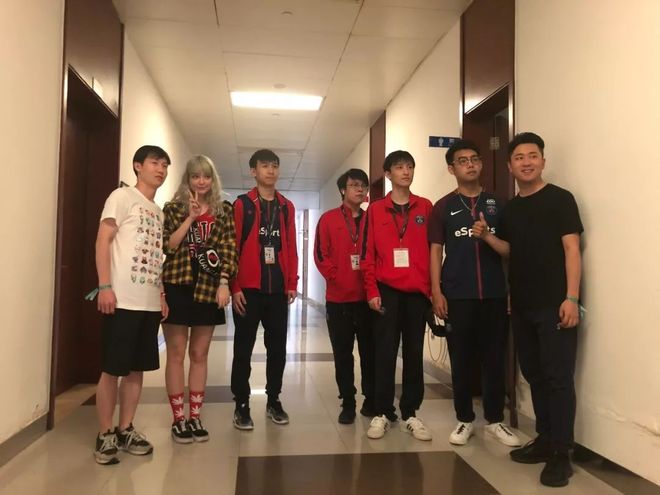 JDG告别第一赛段：继续带着坚定的信念向前，第二赛段再见